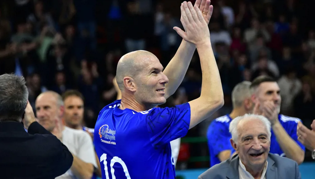 هل يخلف زيدان موتا في جوفنتوس؟