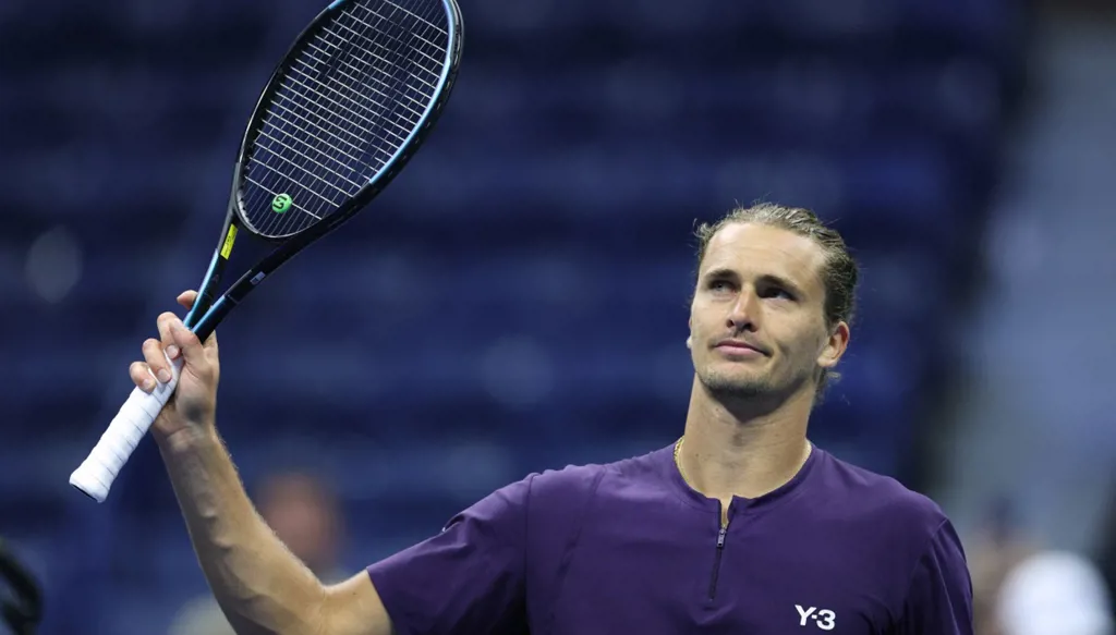 تأهل سهل لزفيريف وشفيونتيك وغوف تعاني