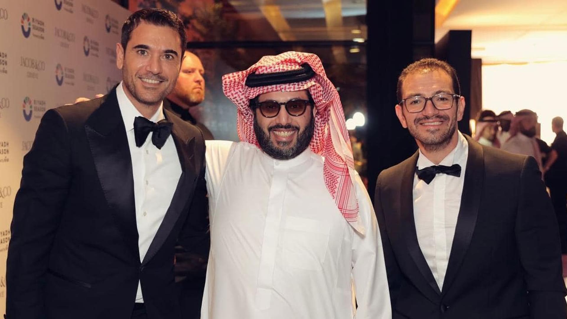 تركي آل الشيخ وأحمد عز (سوشيال ميديا)