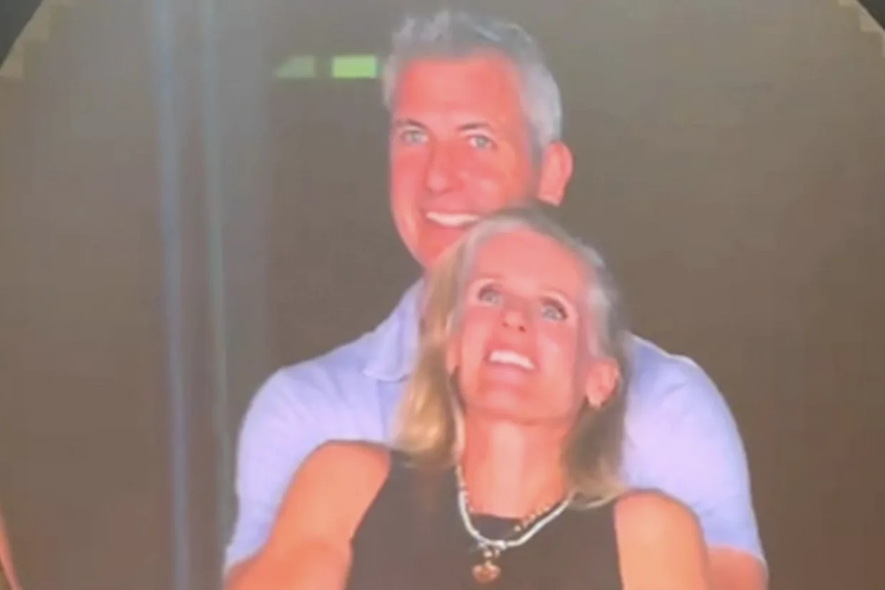 ثنائي كولدبلاي (سوشيال ميديا)