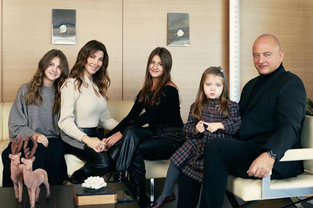 نانسي عجرم وعائلتها (إكس)