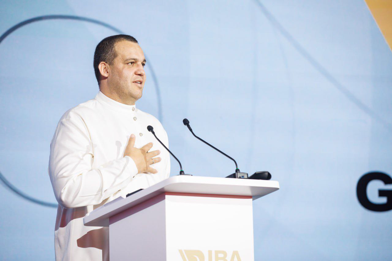 رئيس الاتحاد الدولي يؤكد استمرار مبادرات دعم الملاكمين في أولمبياد 2028