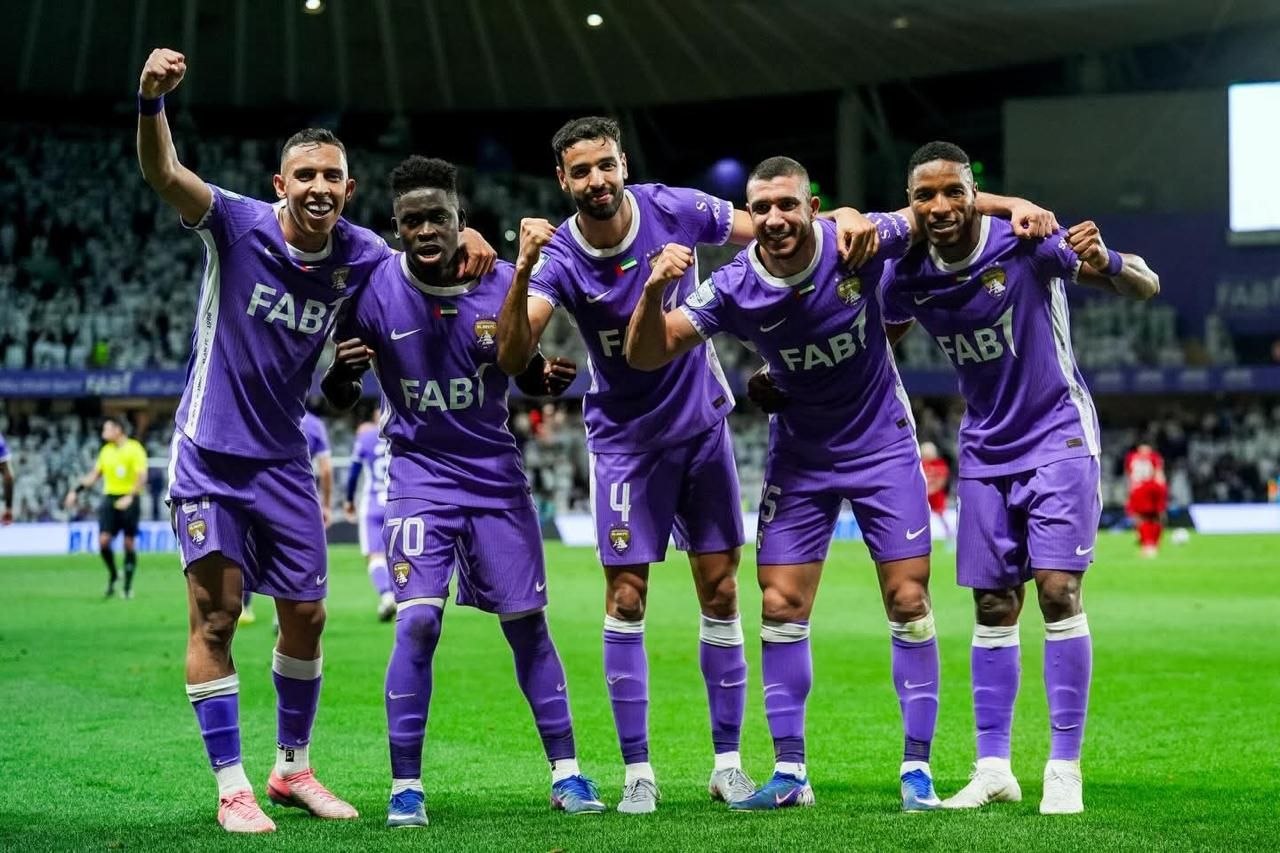 لاعبو العين. (وكالات) 