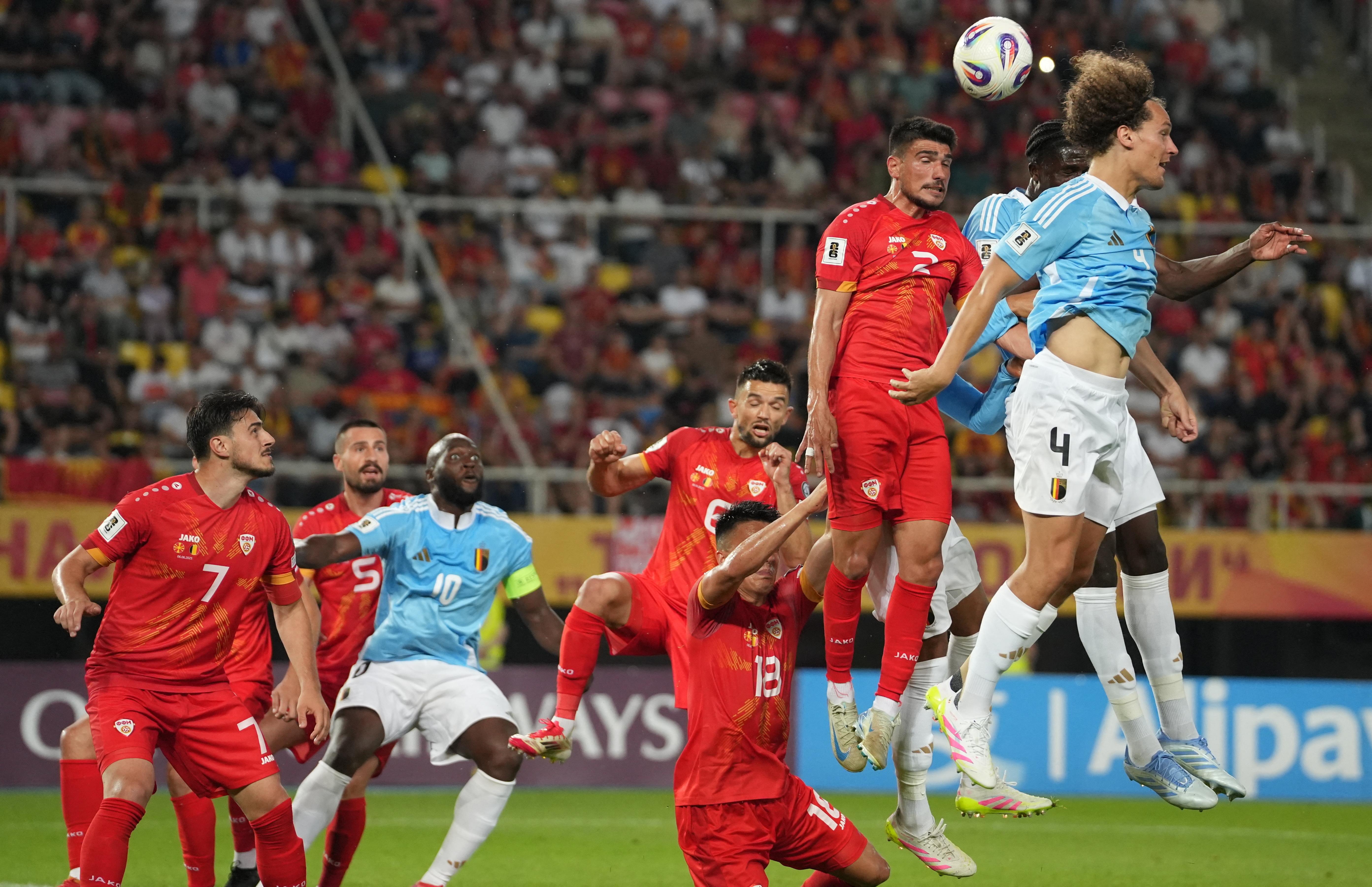 منتخب مقدونيا الشمالية (أ ف ب)
