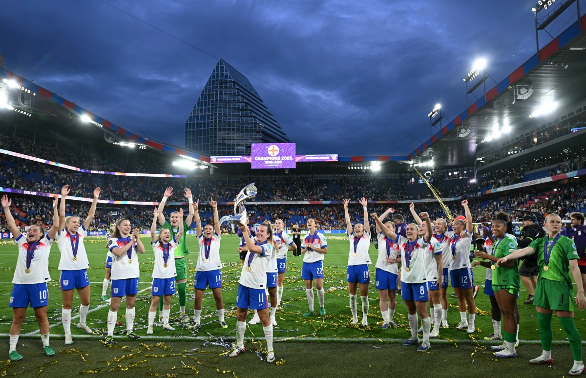 لاعبات إنكلترا. (أ ف ب) 