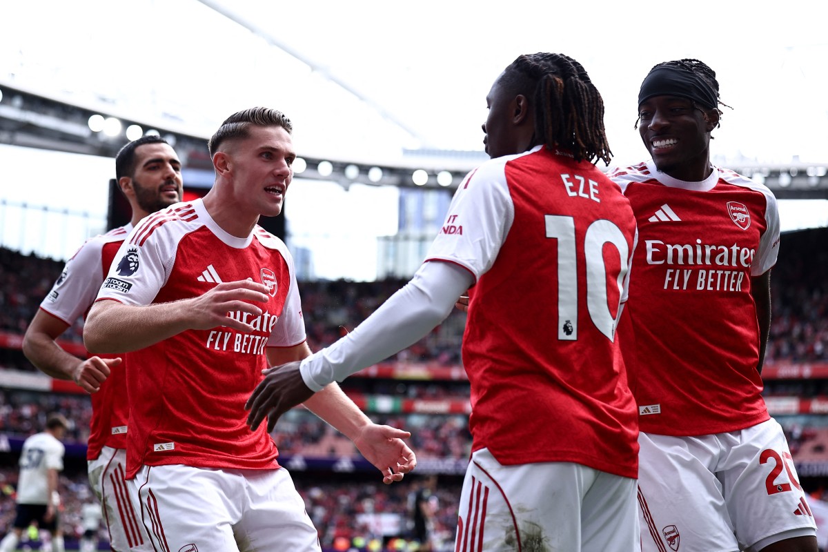 لاعبو أرسنال. (أ ف ب) 