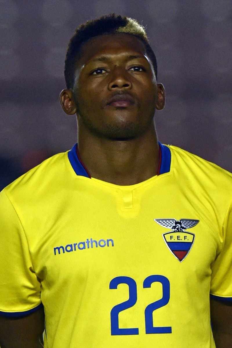 جوناثان غونزاليس. (أ ف ب) 