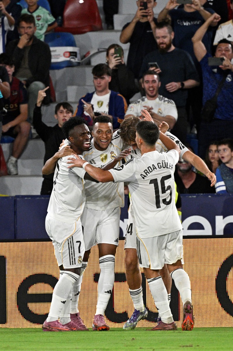 لاعبو ريال مدريد. (أ ف ب) 