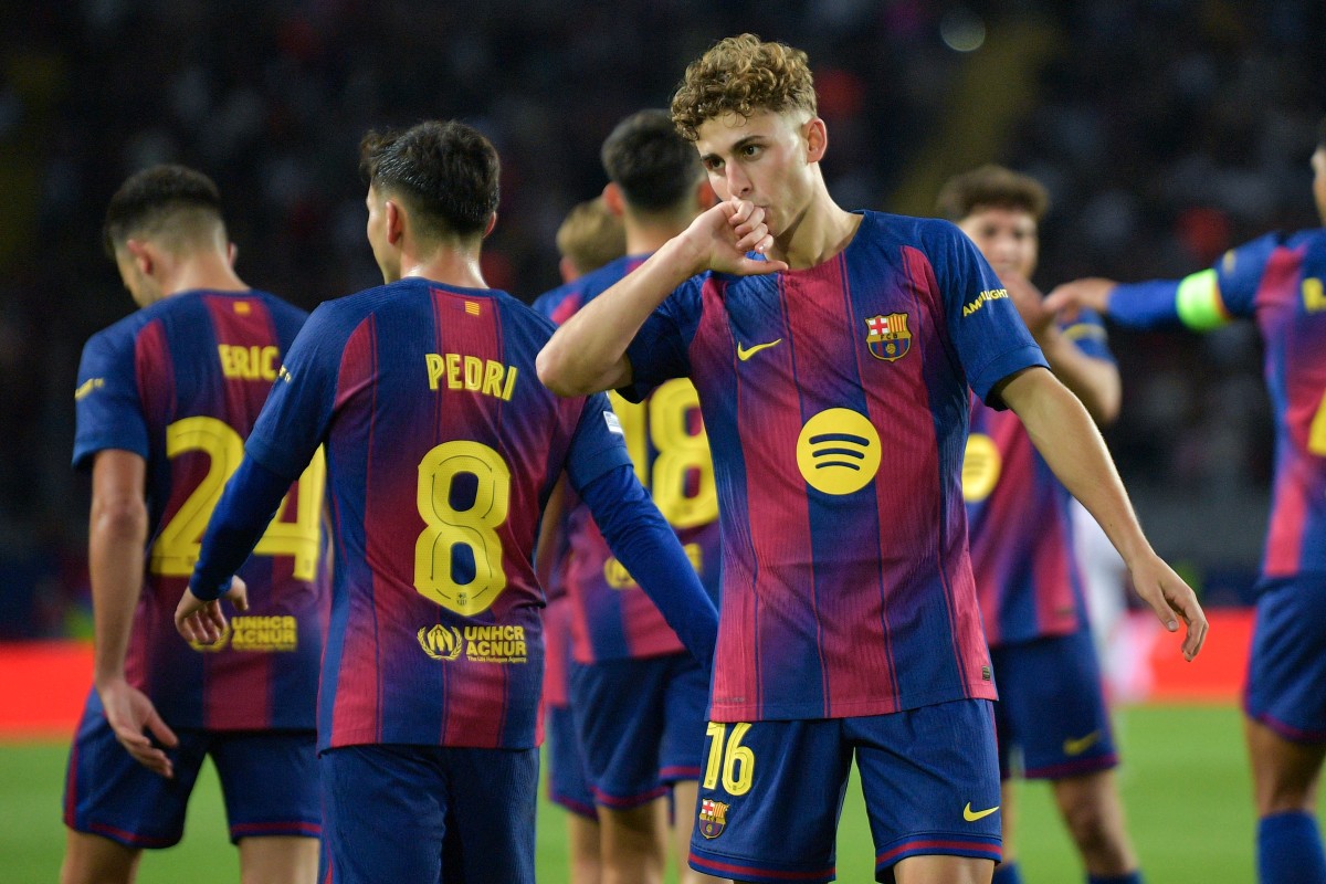 لاعبو برشلونة. (أ ف ب) 