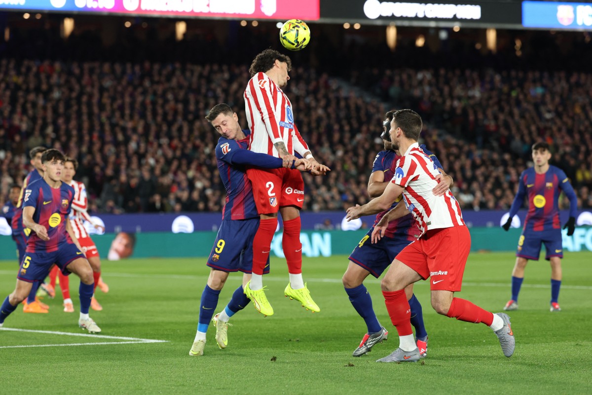 روبرت ليفاندوفسكي. (أ ف ب) 