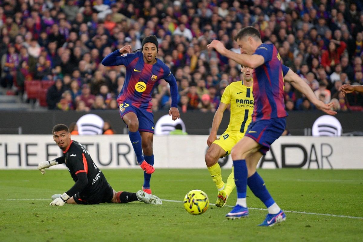 النجم البولندي روبرت ليفاندوفسكي. (أ ف ب) 