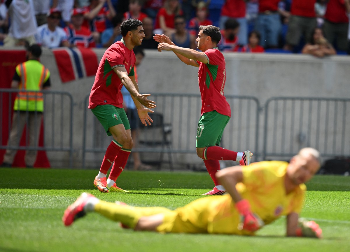 لاعبو المغرب. (أ ف ب) 