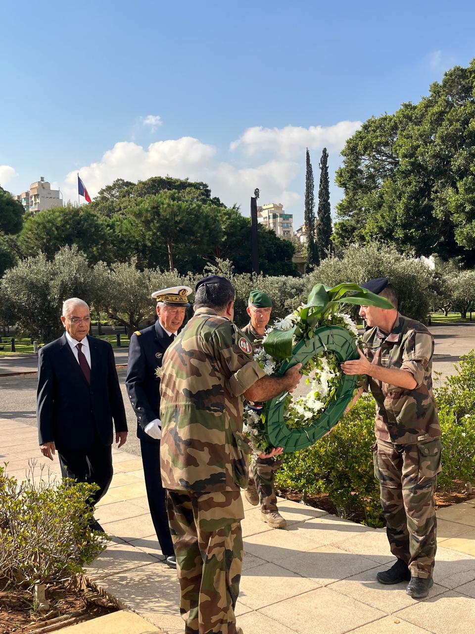 كولديفي يكرم شهداء القوات الفرنسية.