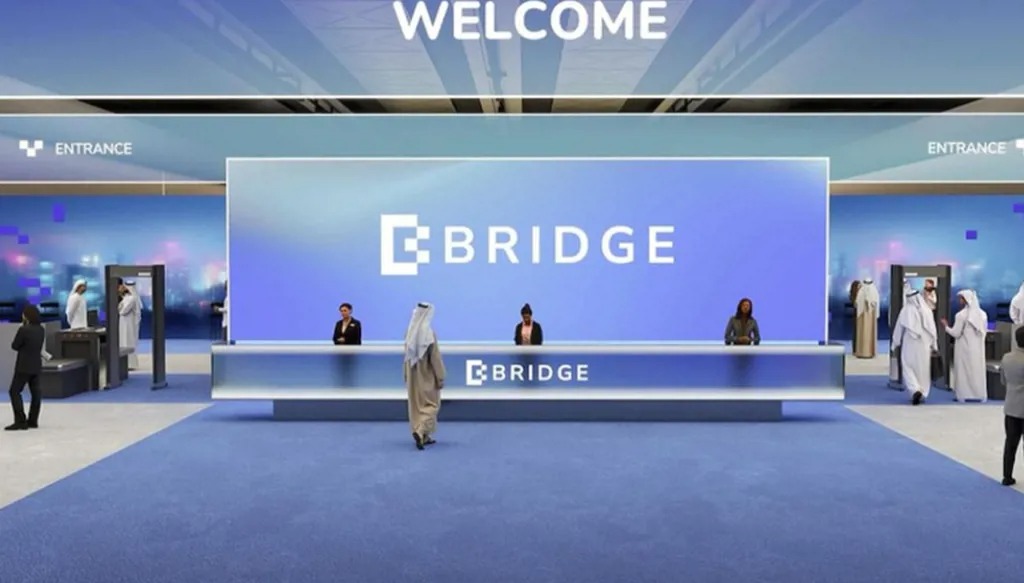صورة تصميمية من قمة “بريدج“.