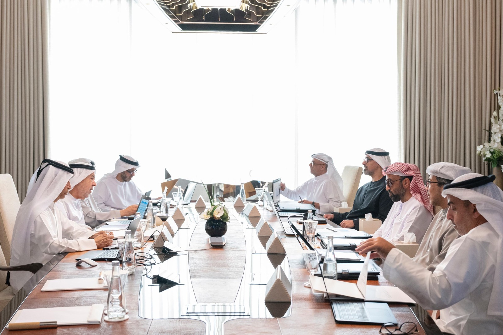 جانب من الاجتماع. (وام)