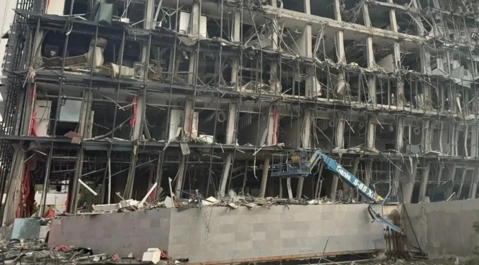 معهد وايزمن (إكس).