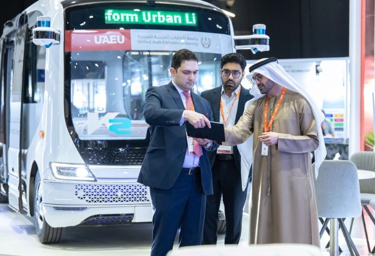 جامعة الإمارات تطلق المرحلة التجريبية للتنقل الذاتي