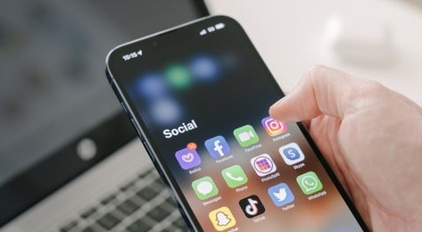 منصات التواصل