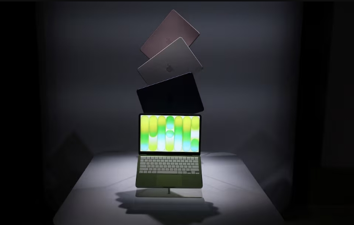 الصورة من رويترز