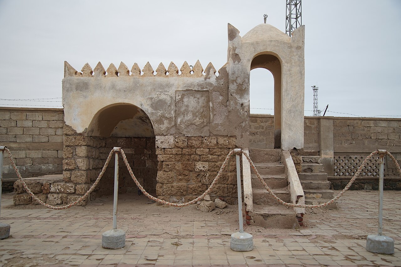 Al Sahaba Mosque in Eritrean city of Massawa - (Wikipedia)
