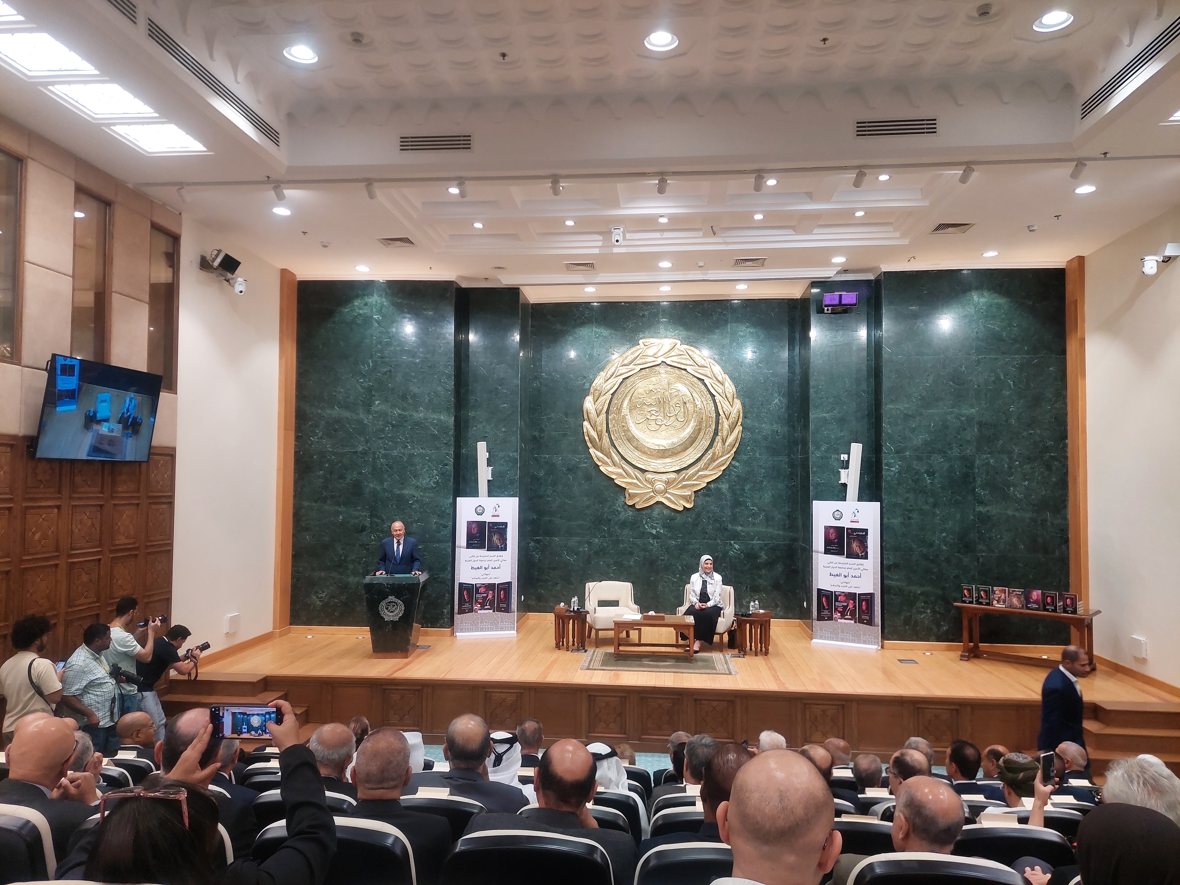 جانب من الحضور في الندوة التي أدارتها الكاتبة الصحافية نشوى الحوفي، مديرة النشرة في 