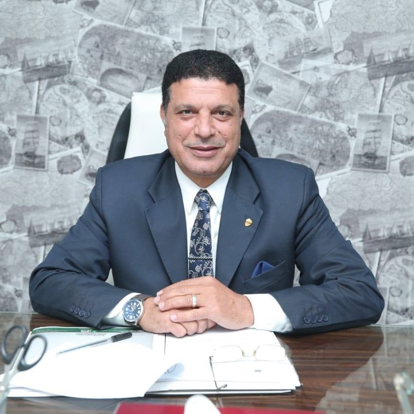 الدكتور مختار غباشي.