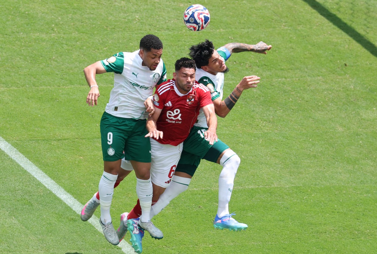 من لقاء الأهلي وبالميراس (أ ف ب)