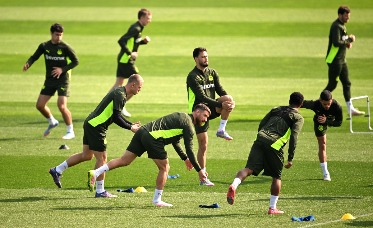 تدريبات بوروسيا دورتموند (أ ف ب)
