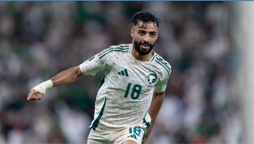 صالح أبو الشامات بقميص الأخضر السعودي. (إكس)