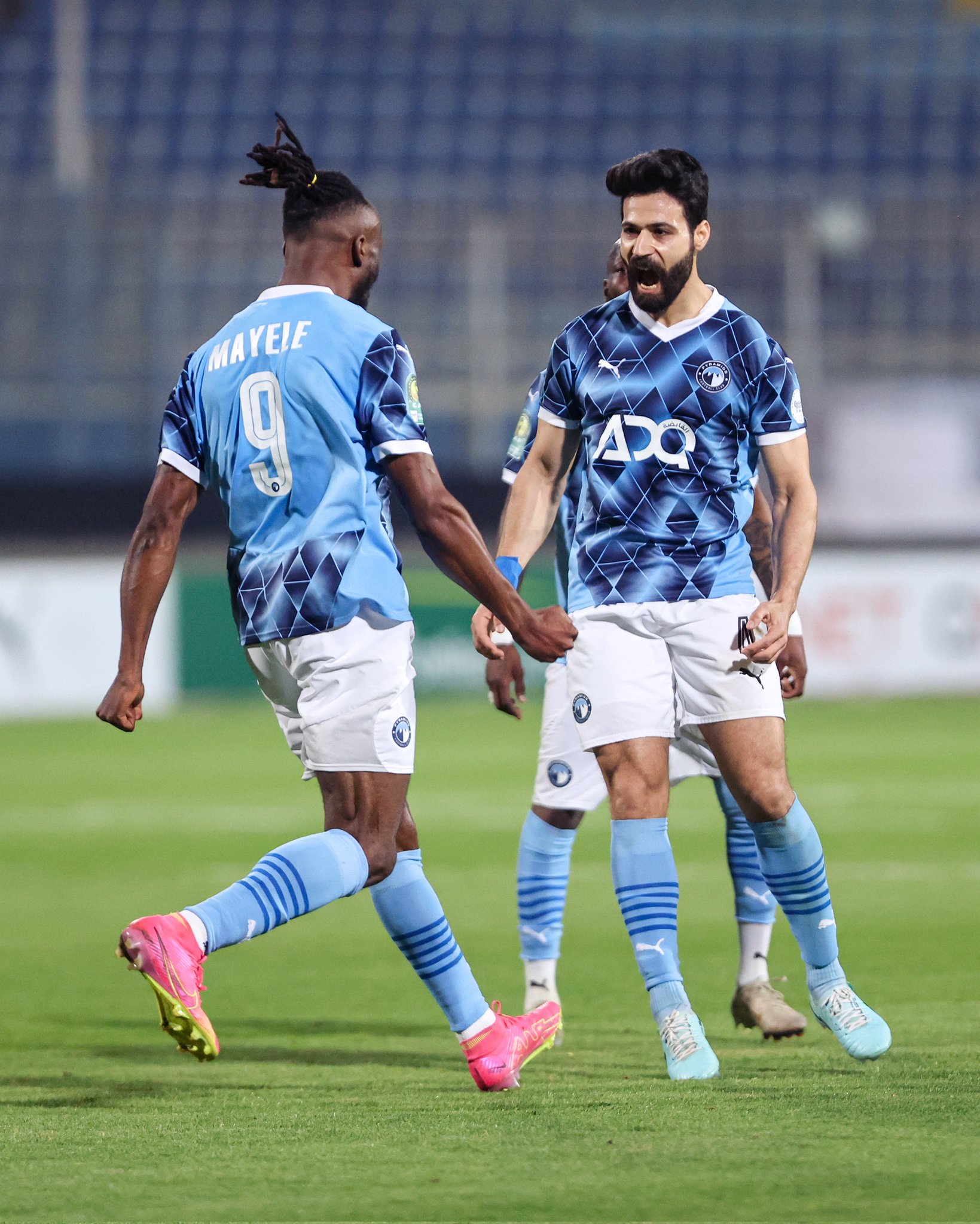 فريق بيراميدز (إكس)