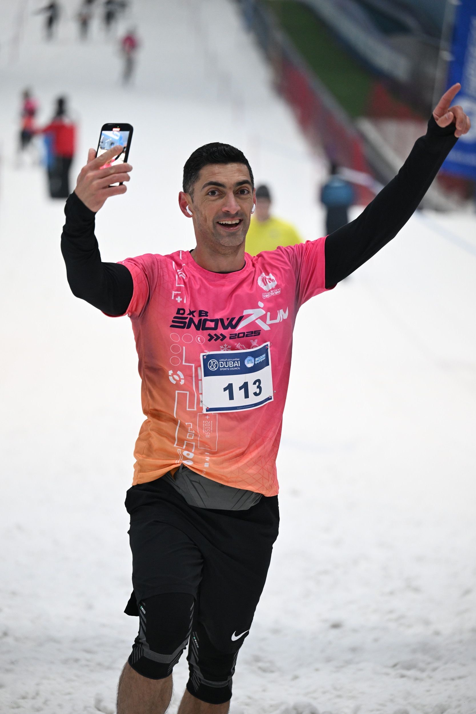  إدموند مارغريان (إكس)