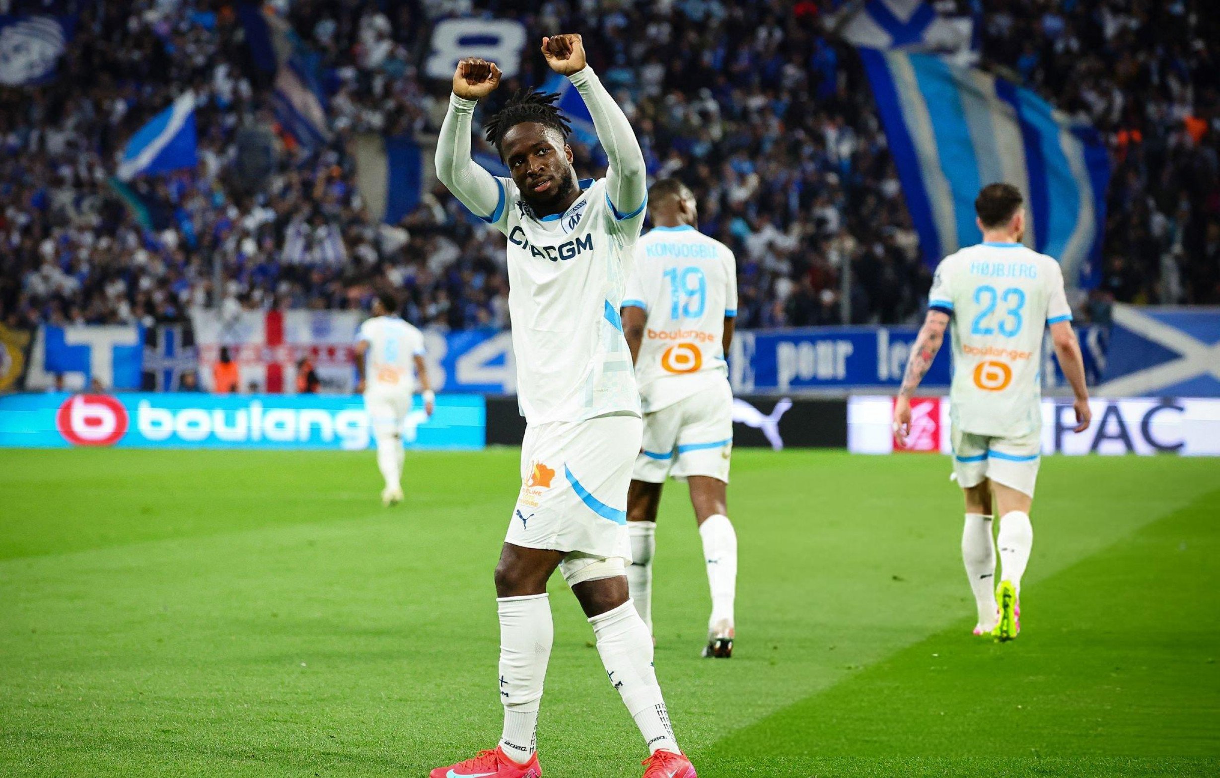 جوناثان رو (إكس)