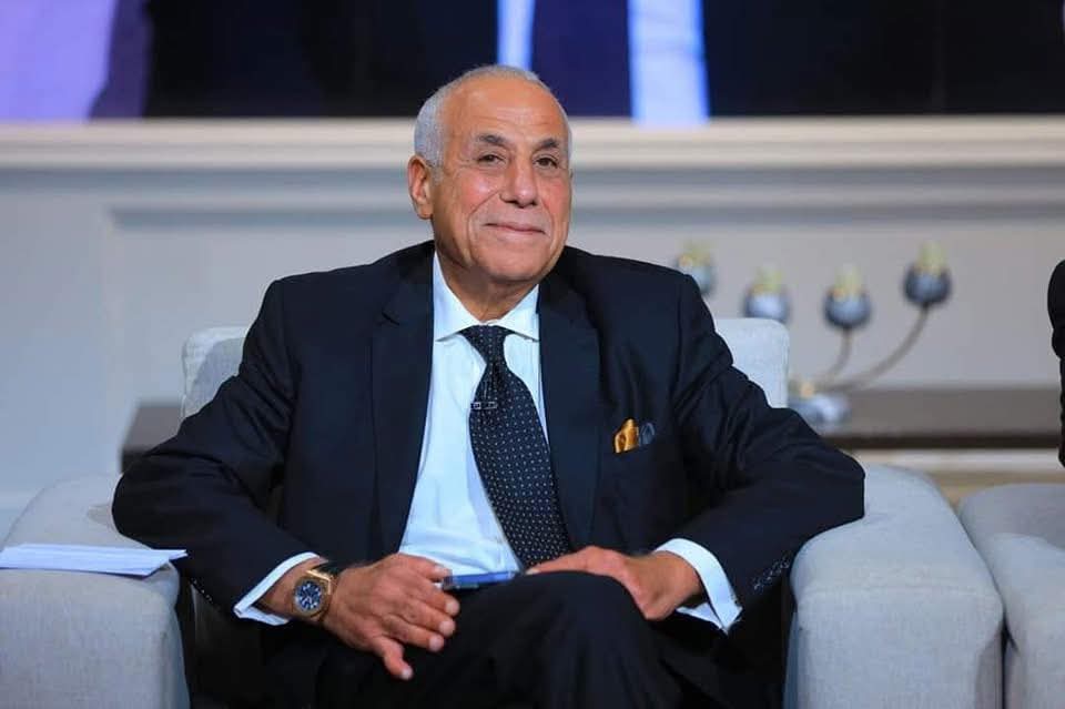 حسين لبيب (إكس)