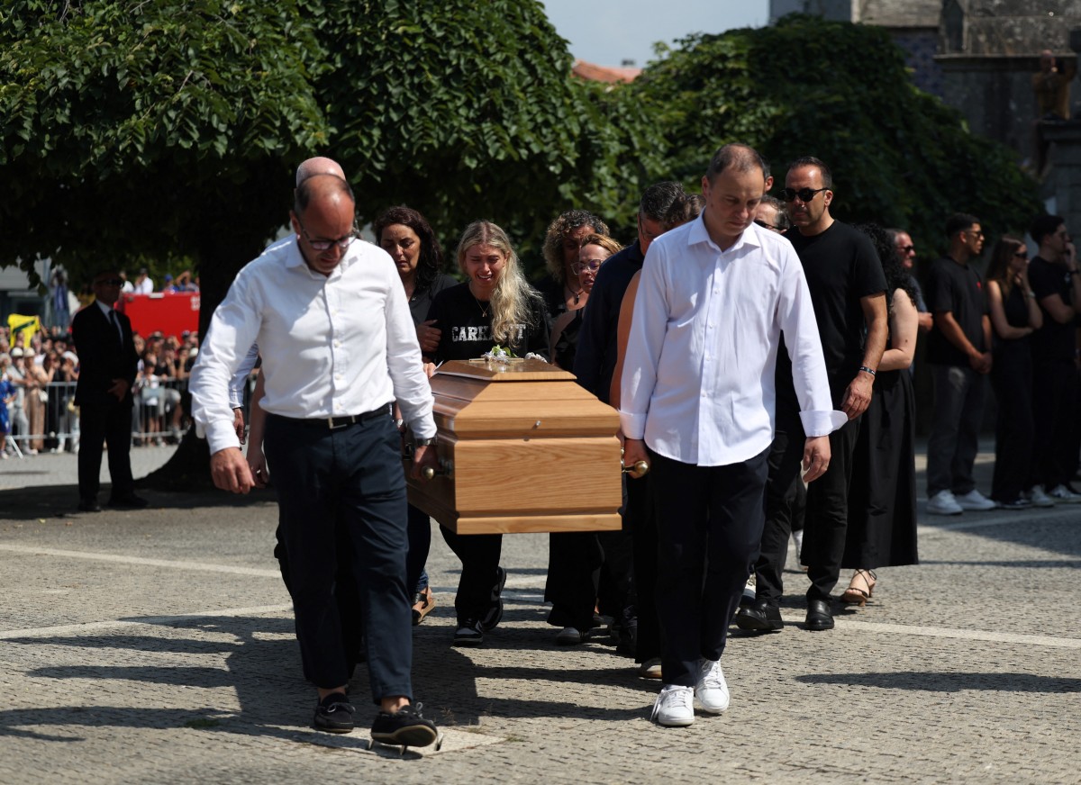 جانب من مراسم جنازة جوتا (أ ف ب)