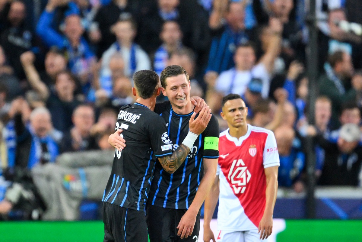 من لقاء بروج وموناكو (أ ف ب)