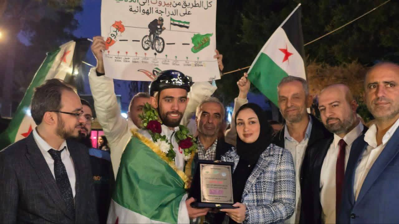 الدراج السوري، بطل الترياثلون عبد الله الملك. (وكالات)