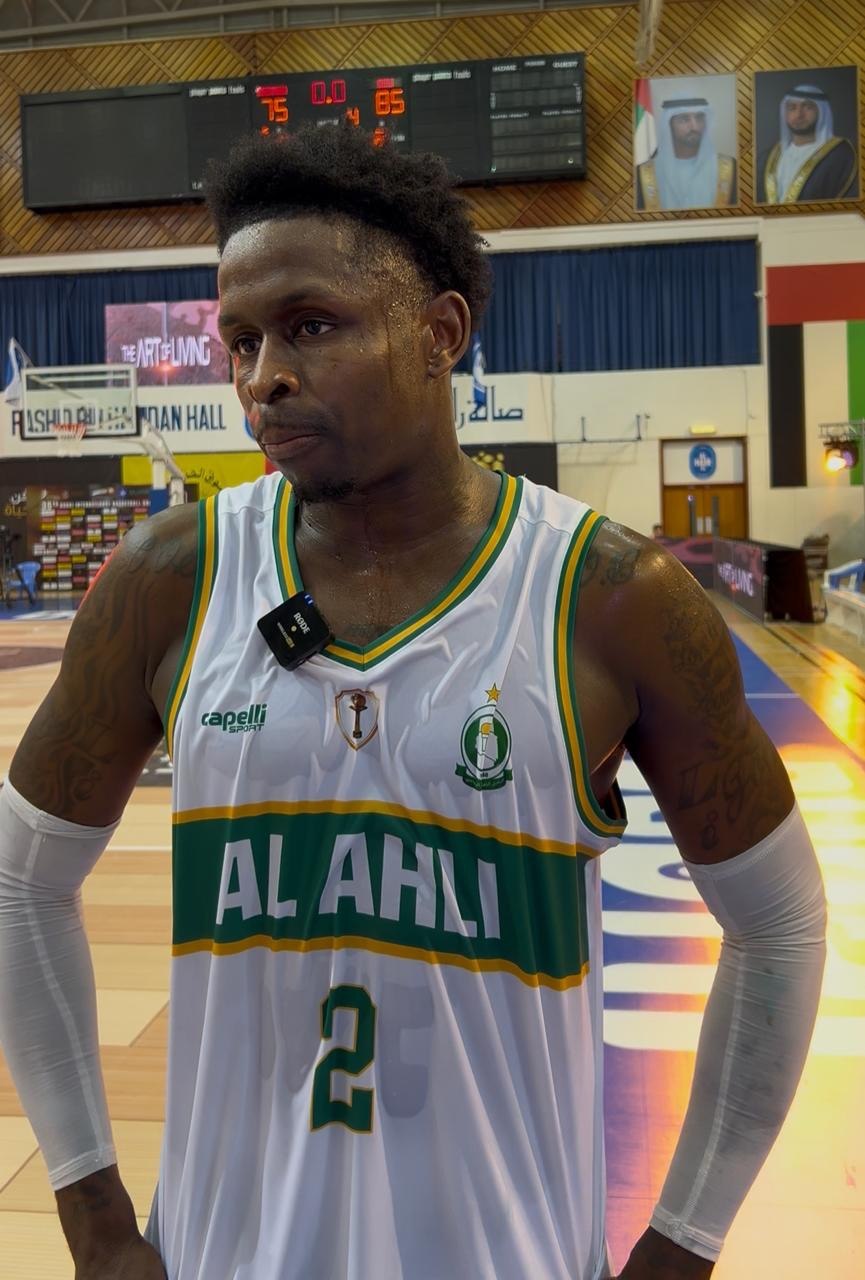 كارون ديشيلدز