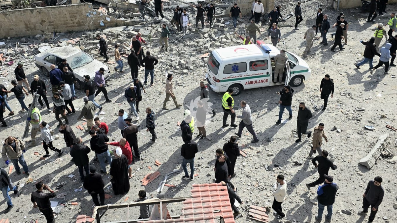 Israeli airstrike on Sarafand. (Annahar)