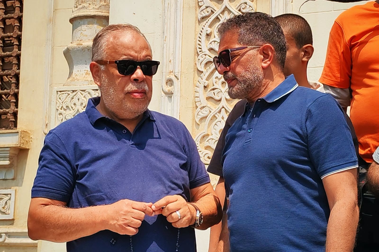 أشرف زكي في جنازة محمد التاجي
