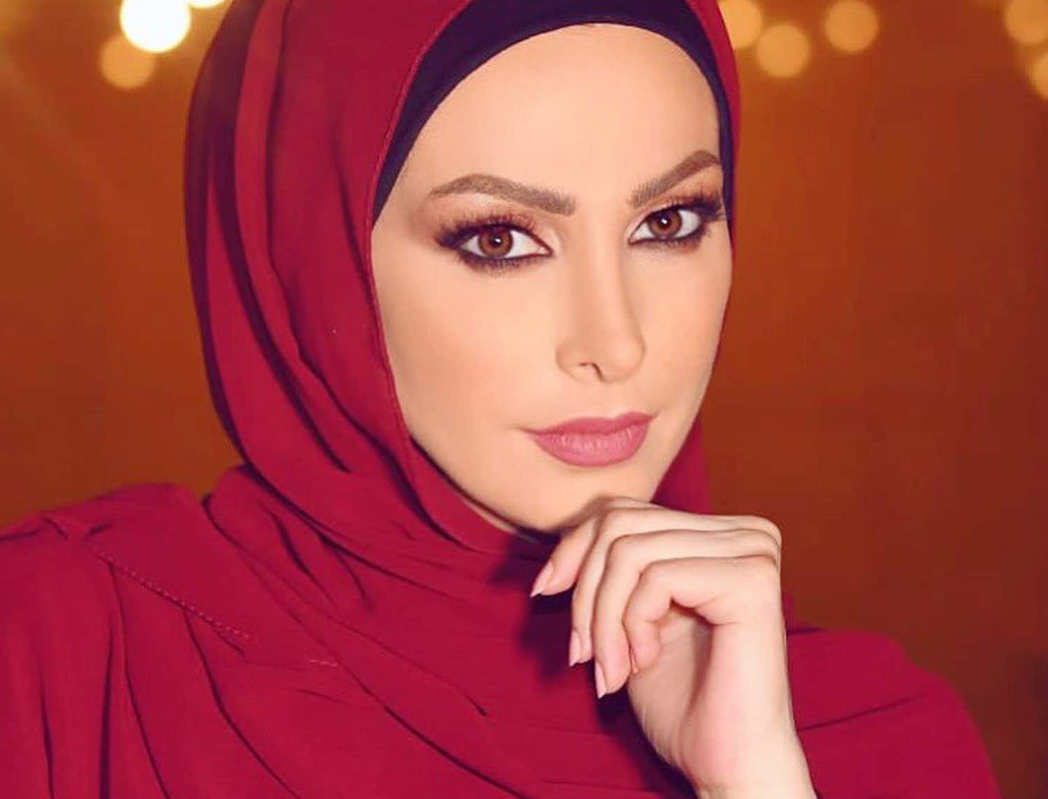 أمل حجازي بالحجاب (سوشيال ميديا)