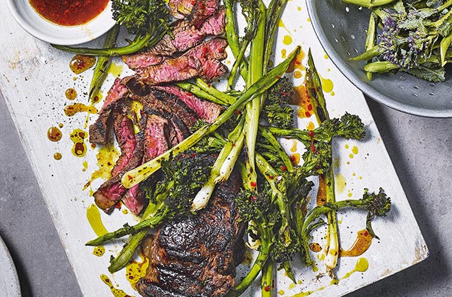 صلصة المانغو مع شريحة اللحم المشوي