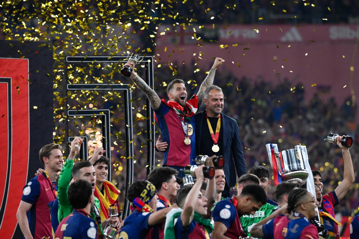 احتفال فليك بلقب كأس الملك مع برشلونة (أ ف ب)