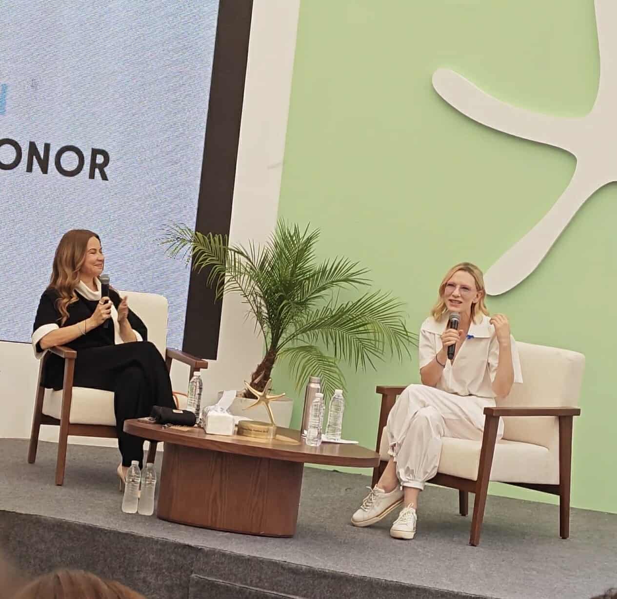 كيت بلانشيت في الندوة (سوشيال ميديا)