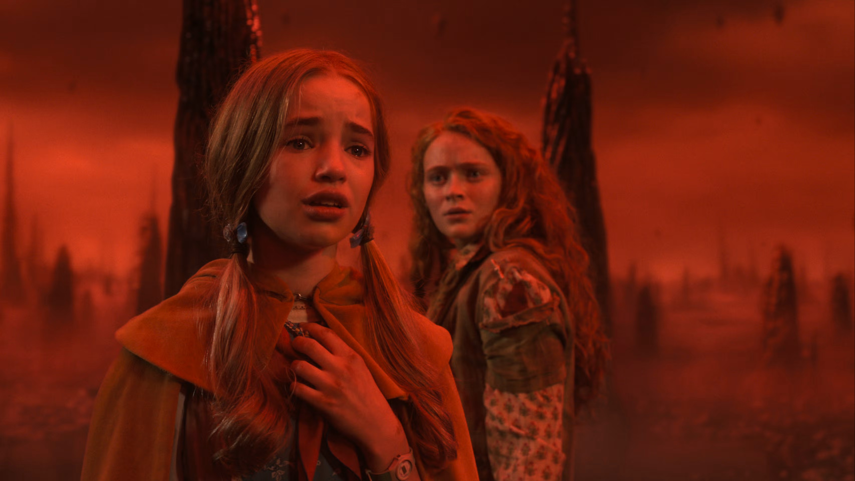 ماكس وهولي (نتفليكس)