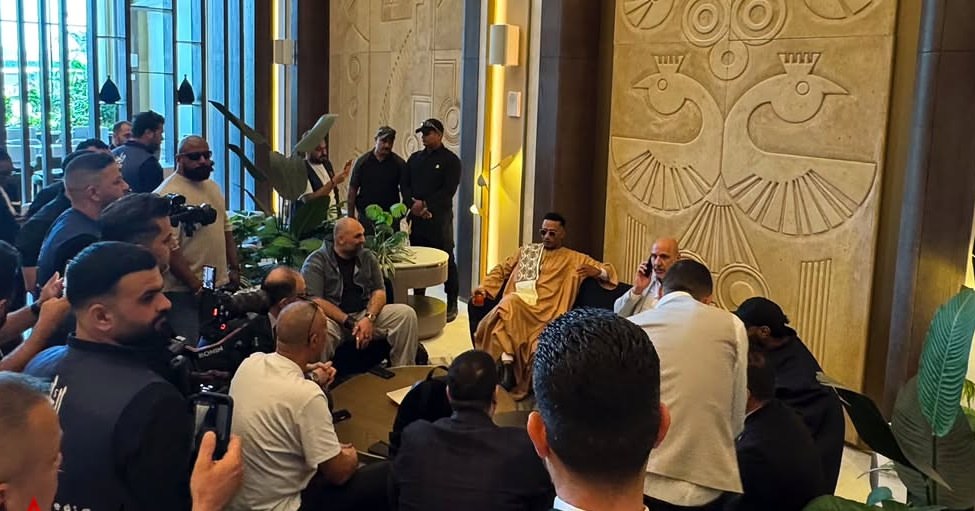 محمد رمضان بالجلابية في العراق (سوشيال ميديا)