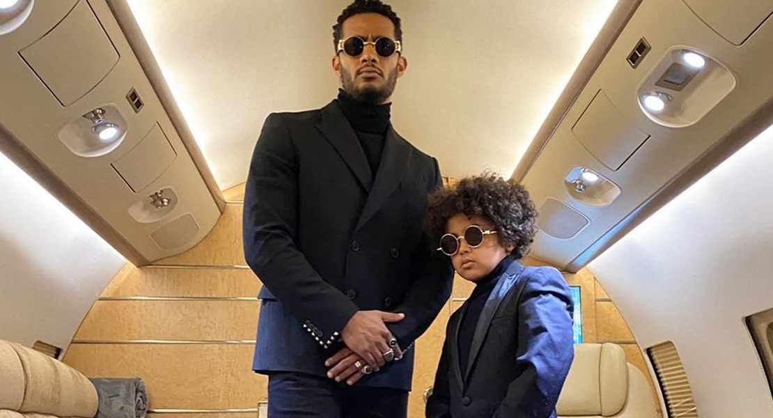 محمد رمضان ونجله (سوشيال ميديا)