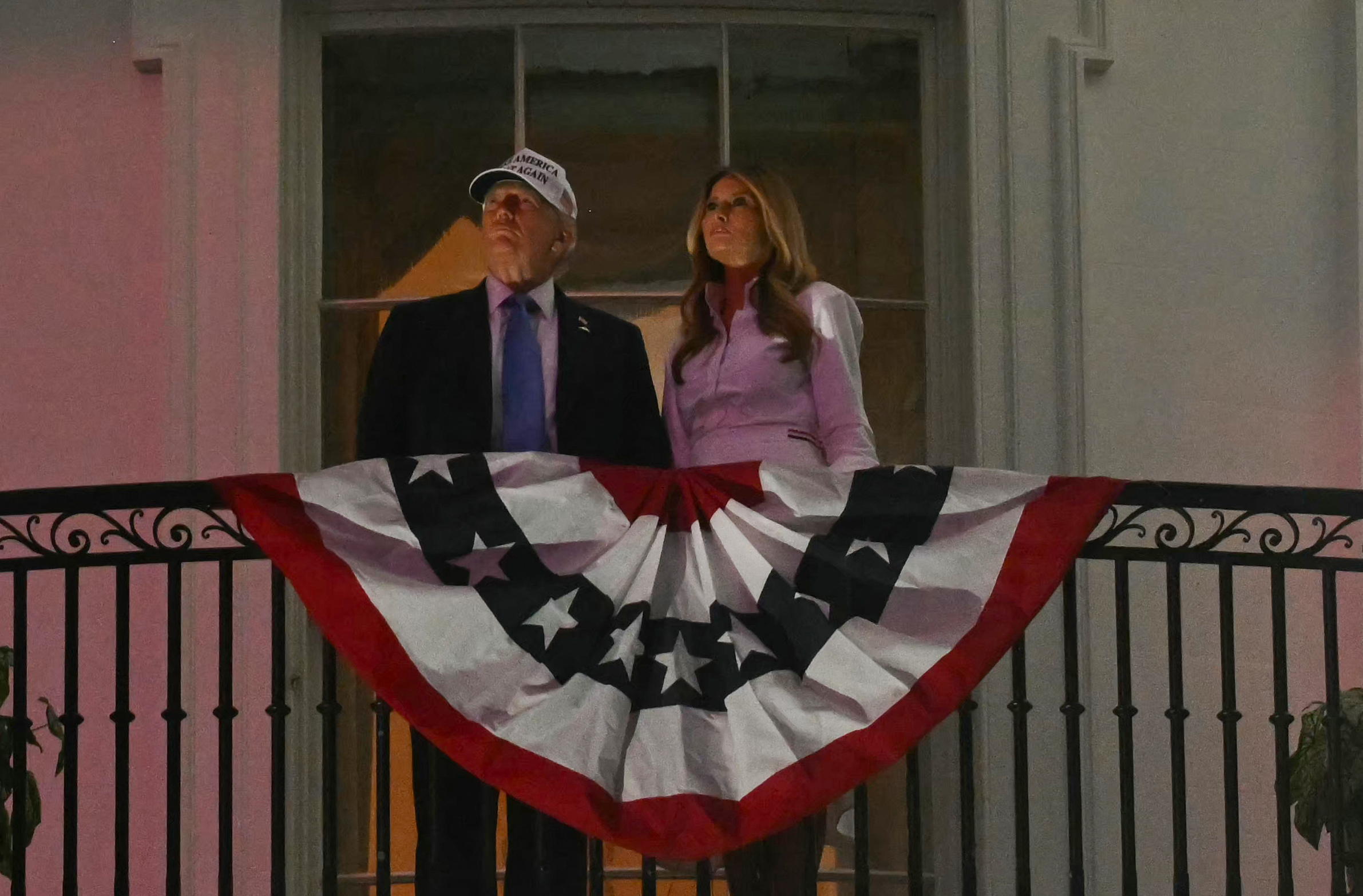 ميلانيا ودونالد ترامب (أ ف ب)