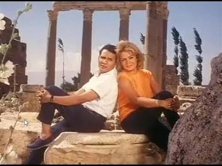 نادية لطفي وعبد الحليم حافظ في لقطة من الفيلم (سوشيال ميديا)