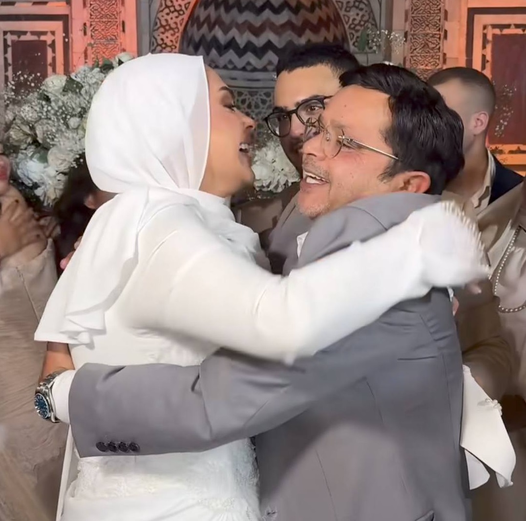 هنيدي وابنته (سوشيال ميديا)