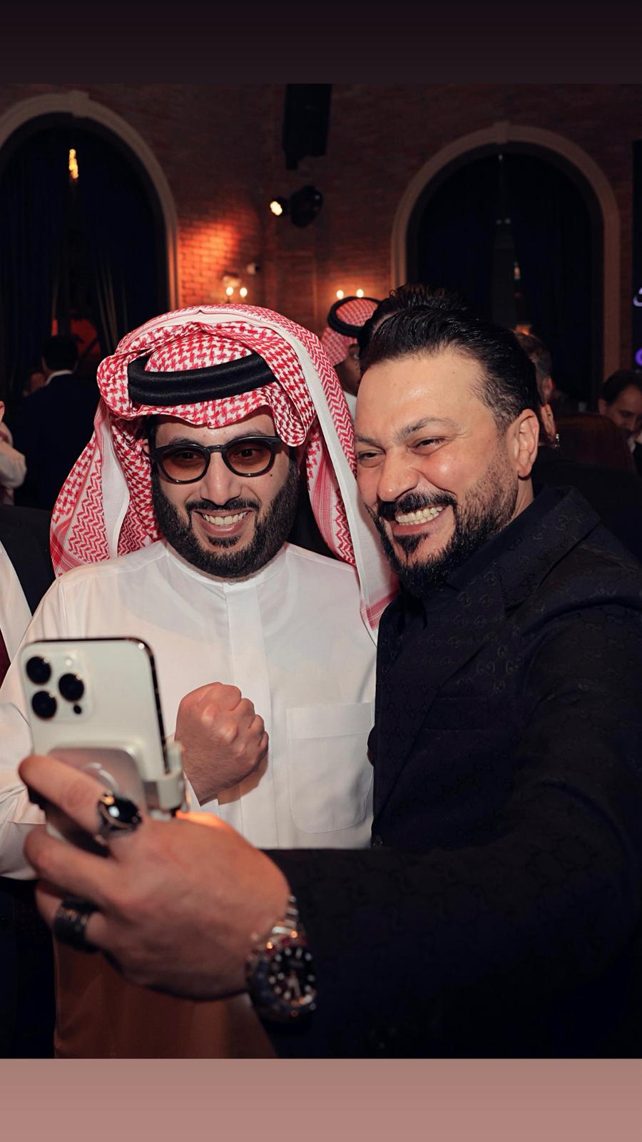 وائل شرف وتركي آل الشيخ (إنستغرام)